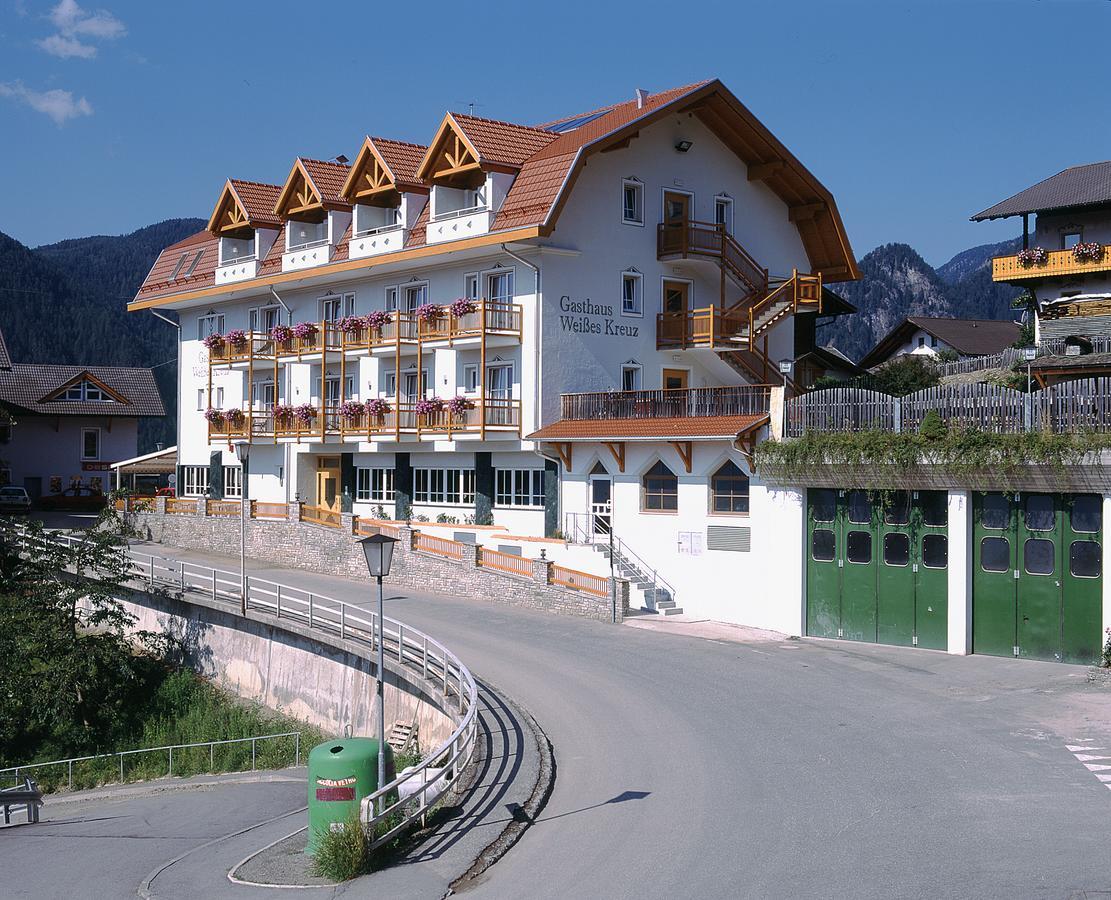 Gasthaus Zum Weissen Kreuz Lazfons Eksteriør billede